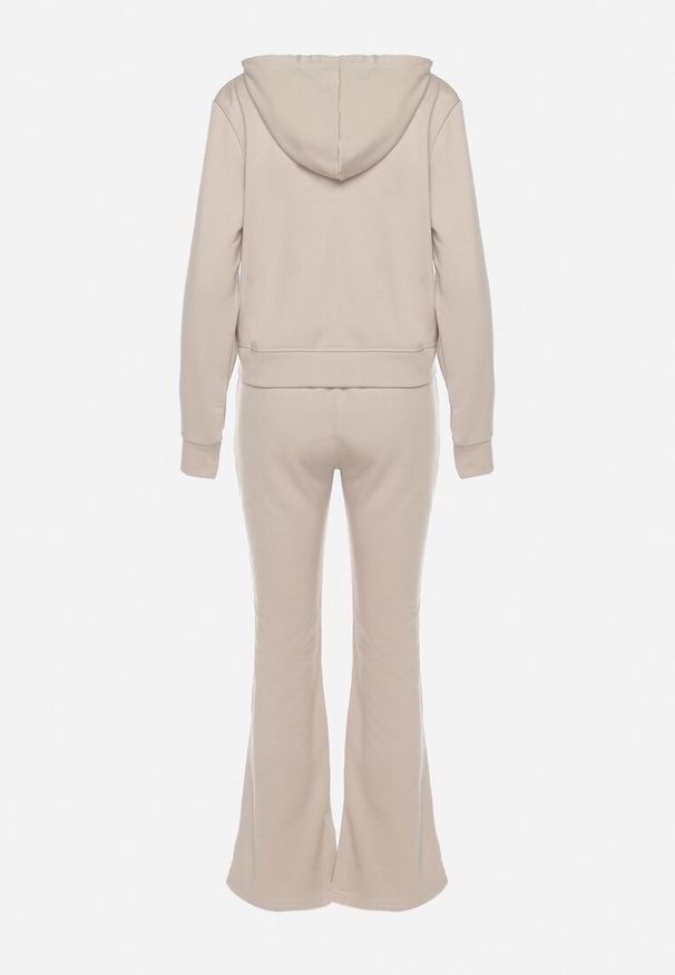 Born2be - Beżowy Bawełniany Komplet Dresowy Bluza z Kapturem i Spodnie Dzwony Nanre. Kolor: beżowy. Materiał: bawełna, dresówka. Wzór: aplikacja