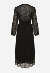 Born2be - Czarna Siateczkowa Sukienka o Rozkloszowanym Kroju z Motywem Roślinnym Fezora. Okazja: na co dzień. Kolekcja: plus size. Kolor: czarny. Materiał: poliester. Typ sukienki: rozkloszowane, proste, dla puszystych. Styl: casual, klasyczny #7