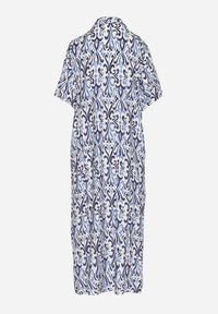 Born2be - Niebieska Sukienka z Wiskozy o Pudełkowym Kroju w Ornamentalny Wzór Ridisa. Okazja: na co dzień, na imprezę. Typ kołnierza: dekolt w kształcie V. Kolor: niebieski. Materiał: wiskoza. Długość rękawa: krótki rękaw. Typ sukienki: proste. Styl: casual, elegancki #4