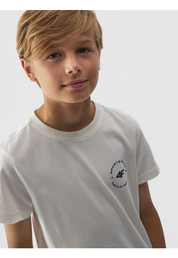 4f - 4F T-shirt regular gładki chłopięcy - biały 158 (12-13 lat). Okazja: na co dzień. Kolor: biały. Materiał: bawełna, jersey, dzianina. Długość rękawa: krótki rękaw. Długość: krótkie. Wzór: gładki. Sezon: lato. Styl: sportowy, klasyczny, casual
