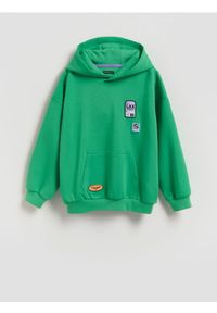 Reserved - Bluza oversize z kapturem - zielony. Typ kołnierza: kaptur. Kolor: zielony. Materiał: dzianina #1