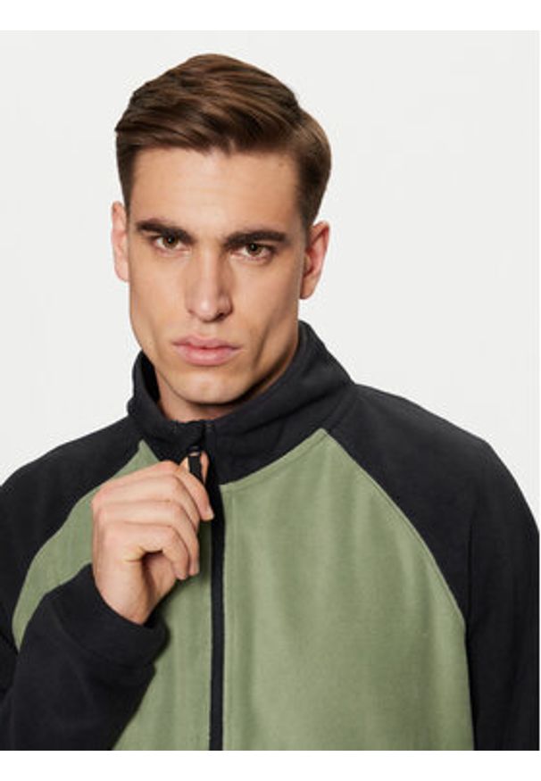 Quiksilver Polar Champagne Powder EQYFT04978 Czarny Regular Fit. Kolor: czarny. Materiał: syntetyk