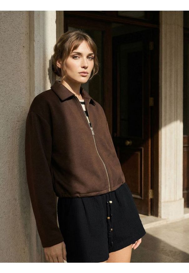 Sinsay - Luźne muślinowe szorty z kieszeniami - czarny. Kolor: czarny