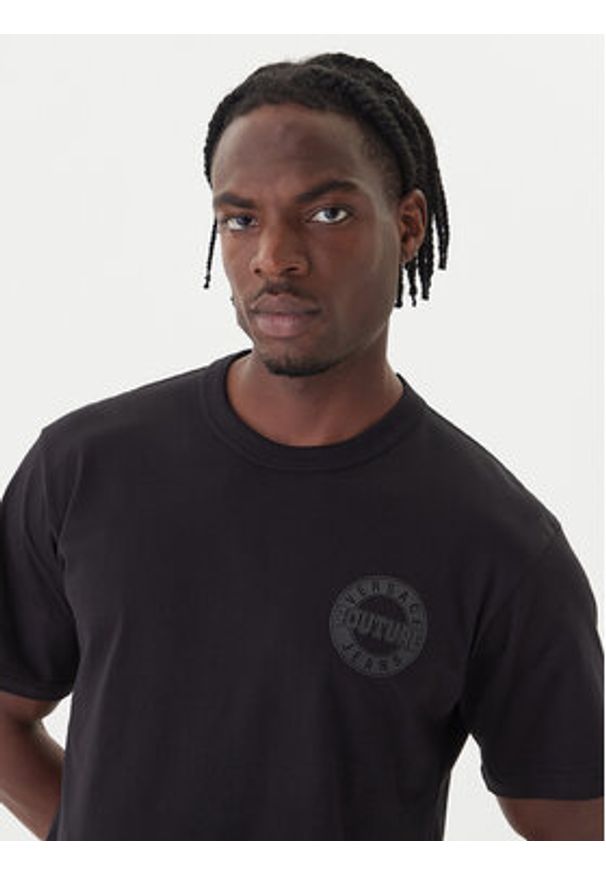 Versace Jeans Couture T-Shirt 79GAHT06 CJ00T Czarny Regular Fit. Kolor: czarny. Materiał: bawełna
