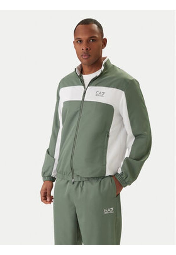 EA7 Emporio Armani Dres 7M001530 AF16072 Zielony Regular Fit. Kolor: zielony. Materiał: syntetyk