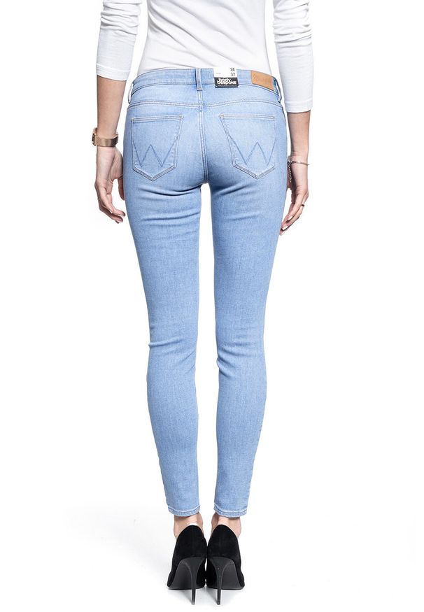 Wrangler - SPODNIE DAMSKIE WRANGLER SKINNY SOFT WATER W28KJG10Y 112128282
