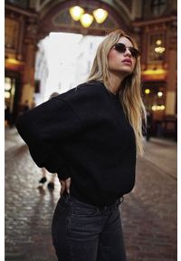 MUUV Bluza bawełniana Soft Touch damska kolor czarny gładka. Kolor: czarny. Materiał: bawełna. Długość rękawa: długi rękaw. Długość: długie. Wzór: gładki #1