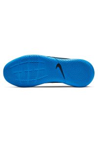 Buty dla dzieci do piłki nożnej Nike Tiempo Legend 8 Club IC AT5882. Materiał: skóra, guma, syntetyk. Szerokość cholewki: normalna #3
