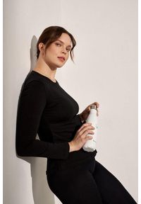 MOONHOLI - Longsleeve do jogi Moonholi Energy z długim rękawem. Kolor: czarny. Długość rękawa: długi rękaw. Długość: długie. Sport: joga i pilates
