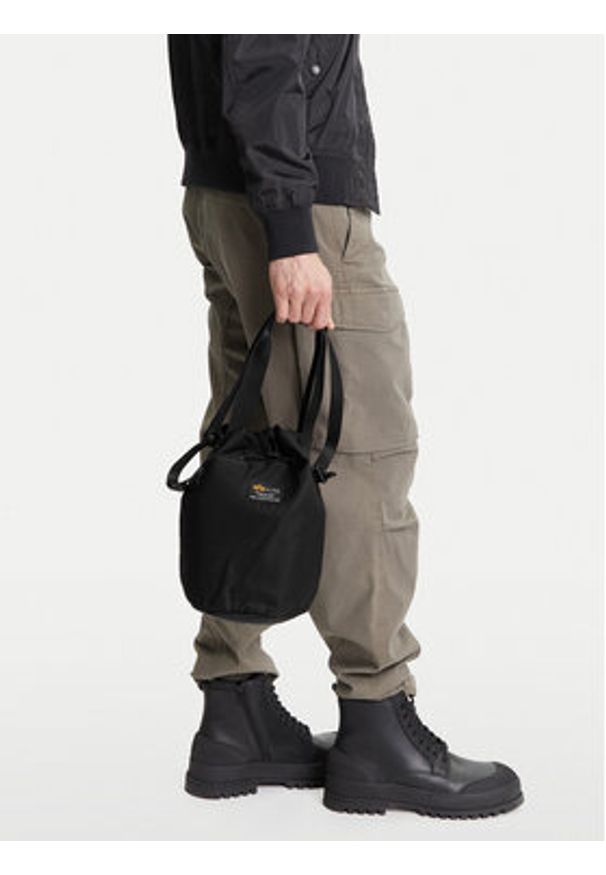 Alpha Industries Saszetka 148944 Czarny. Kolor: czarny. Materiał: materiał