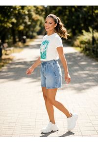 Sinsay - Bawełniana koszulka z nadrukiem - biały. Kolor: biały. Materiał: bawełna. Wzór: nadruk #1