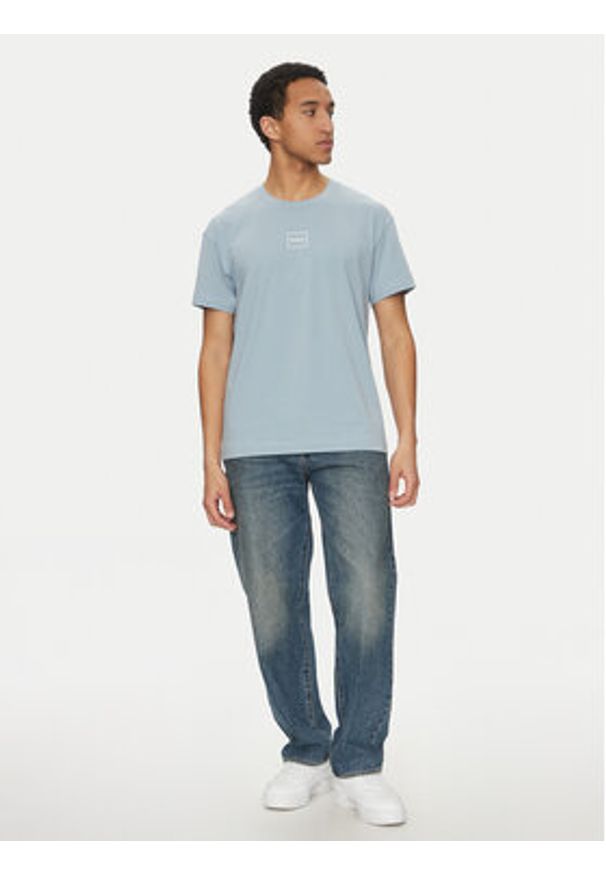 Hugo - HUGO T-Shirt Laze 50525236 Niebieski Relaxed Fit. Kolor: niebieski. Materiał: bawełna