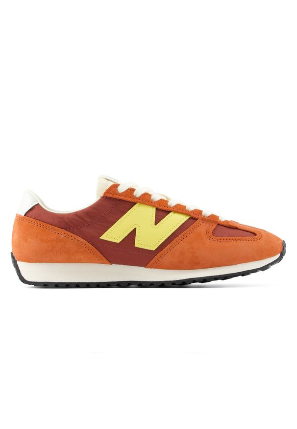Buty unisex New Balance U4712FA – pomarańczowe. Kolor: pomarańczowy. Materiał: syntetyk, materiał, zamsz. Szerokość cholewki: normalna. Wzór: jodełka. Sezon: lato