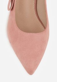 Born2be - Różowe Sandały Vices na Obcasie ze Skórzaną Wkładką Bez Pięty Vevazira. Okazja: na co dzień. Zapięcie: sprzączka. Kolor: różowy. Wzór: motyw zwierzęcy. Materiał: skóra. Sezon: lato. Obcas: na obcasie. Styl: casual, klasyczny, elegancki. Wysokość obcasa: średni #7