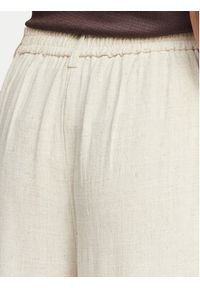 only - ONLY Spodnie materiałowe Lemmia 15370398 Beżowy Regular Fit. Kolor: beżowy. Materiał: wiskoza #5