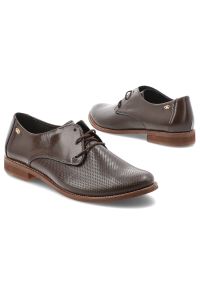 Brązowe Oxfordy Armodo Eleganckie Obuwie Damskie. Okazja: na co dzień, na spacer, do pracy. Kolor: brązowy. Materiał: skóra. Szerokość cholewki: normalna. Obcas: na obcasie. Styl: elegancki. Wysokość obcasa: niski #7