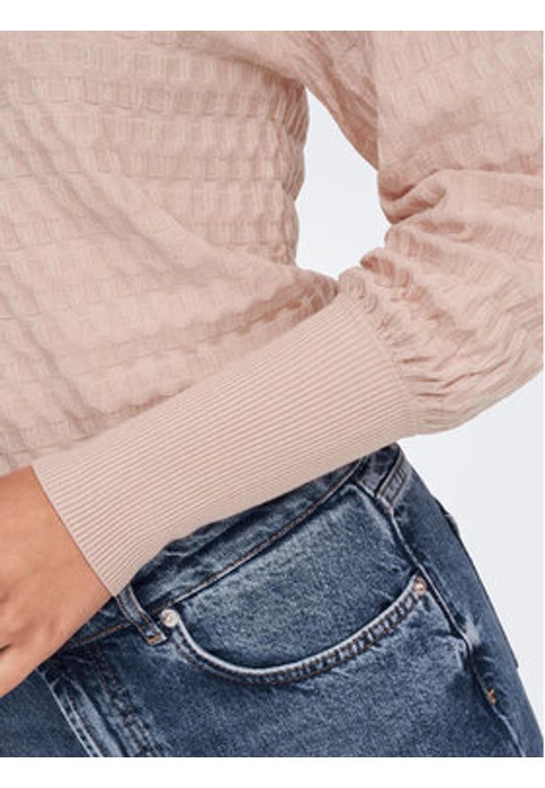 only - ONLY Sweter 15264797 Różowy Regular Fit. Kolor: różowy. Materiał: wiskoza