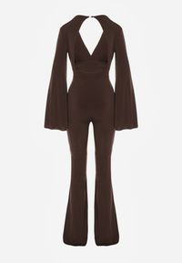 Born2be - Brązowy Długi Kombinezon z Szerokimi Rękawami i Odkrytymi Plecami Dasima. Okazja: na imprezę. Kolor: brązowy. Długość: długie. Styl: klasyczny, elegancki #6