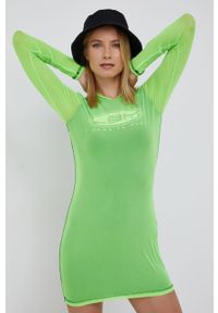 LABELLAMAFIA - LaBellaMafia Sukienka kolor zielony mini dopasowana. Kolor: zielony. Materiał: dzianina. Długość rękawa: długi rękaw. Typ sukienki: dopasowane. Długość: mini