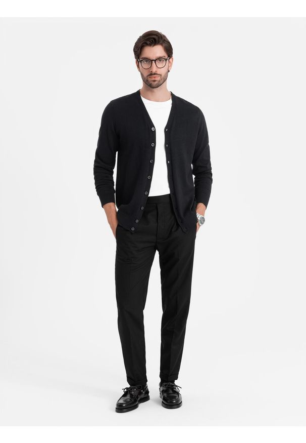 Ombre Clothing - Monochromatyczny dzianinowy męski kardigan z wiskozą – czarny V2 - Rozmiar: XXL. Kolor: czarny. Materiał: wiskoza, dzianina. Wzór: gładki, aplikacja. Styl: elegancki