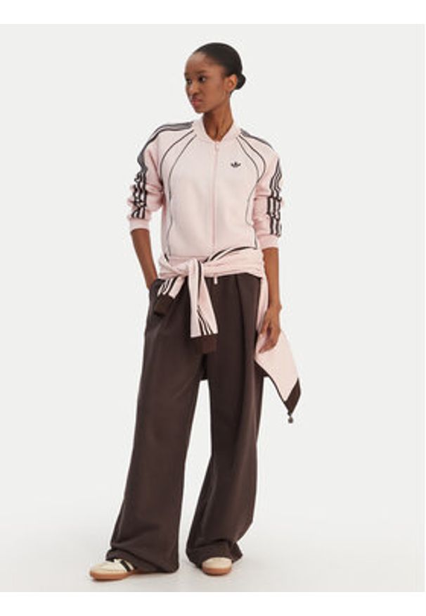 Adidas - adidas Bluza KD6376 Różowy Regular Fit. Kolor: różowy. Materiał: bawełna