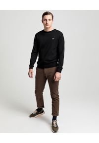 GANT - Czarny sweter z wełną. Kolor: czarny. Materiał: wełna. Długość rękawa: długi rękaw. Długość: długie. Wzór: haft. Styl: klasyczny #3