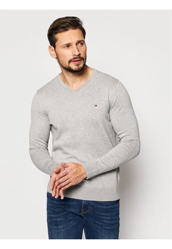 TOMMY HILFIGER - Tommy Hilfiger Sweter MW0MW04979 Szary Regular Fit. Kolor: szary. Materiał: bawełna