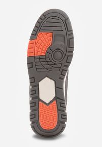 Born2be - Jasnoszare Buty Sportowe Sneakersy Ozdobione Tłoczeniem i Napisami Hermala. Okazja: na co dzień. Kolor: szary. Materiał: jeans. Wzór: aplikacja, napisy #4