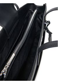 Calvin Klein Torebka Ck Must Medium Shopper W/Pocket K60K613019 Czarny. Kolor: czarny. Materiał: skórzane