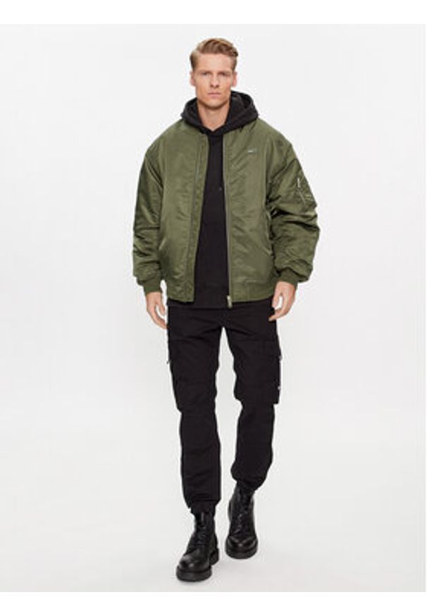 Tommy Jeans Kurtka bomber Authentic DM0DM17660 Zielony Relaxed Fit. Kolor: zielony. Materiał: syntetyk