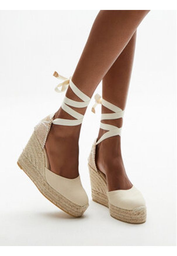 Castañer Espadryle Carina/6/001 020964 Biały. Kolor: biały. Materiał: materiał