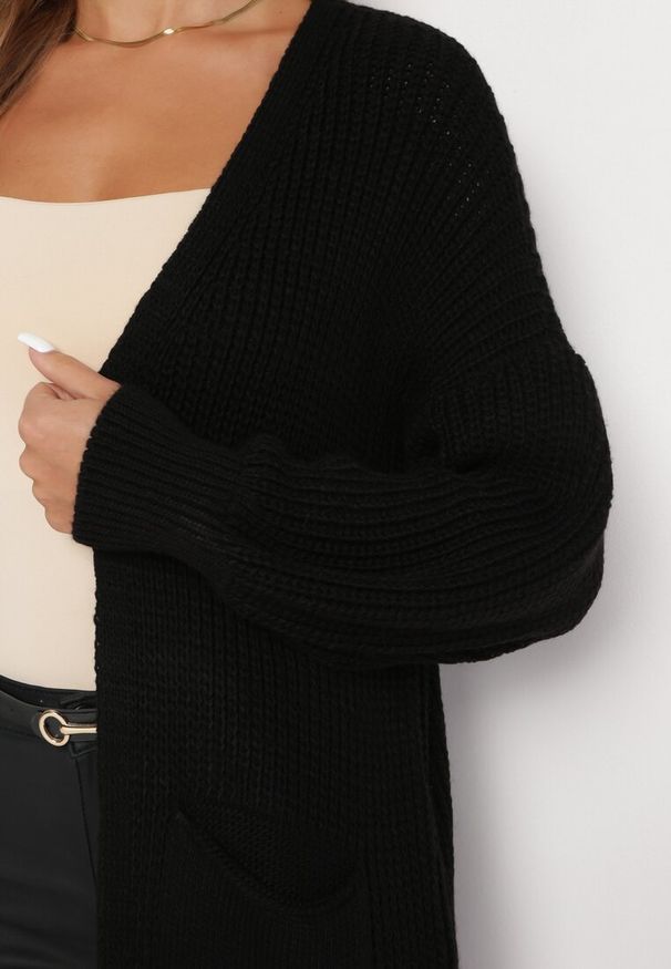 Born2be - Czarny Długi Kardigan o Luźnym Kroju Mostiura. Kolor: czarny. Długość: długie