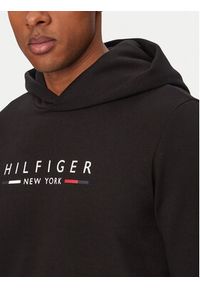 TOMMY HILFIGER - Tommy Hilfiger Bluza MW0MW29730 Czarny Regular Fit. Kolor: czarny. Materiał: syntetyk #4