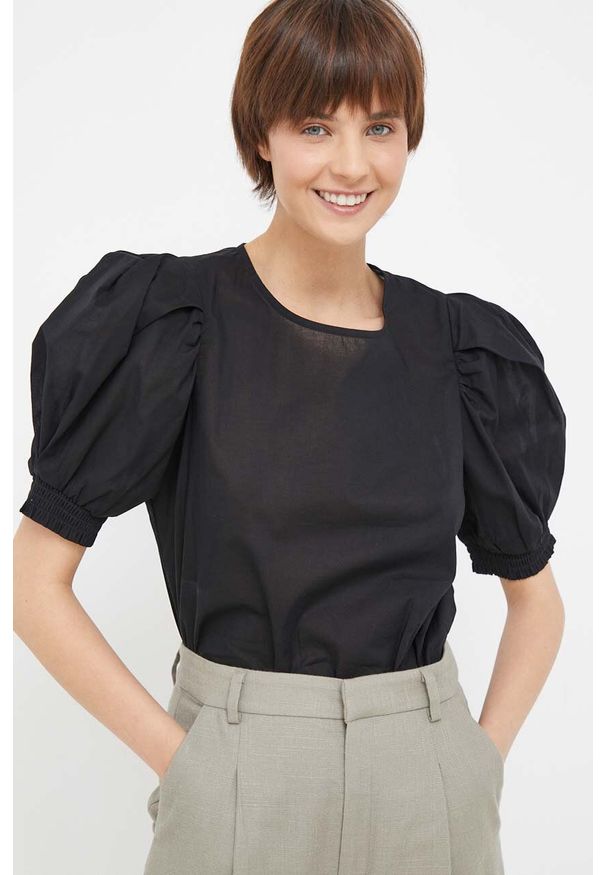 DKNY - Dkny bluzka bawełniana damska kolor czarny gładka. Okazja: na co dzień. Kolor: czarny. Materiał: bawełna. Długość: krótkie. Wzór: gładki. Styl: casual