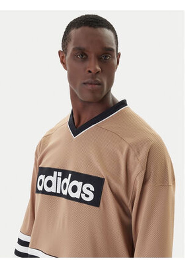 Adidas - adidas Longsleeve JY0251 Beżowy Loose Fit. Kolor: beżowy. Materiał: syntetyk. Długość rękawa: długi rękaw