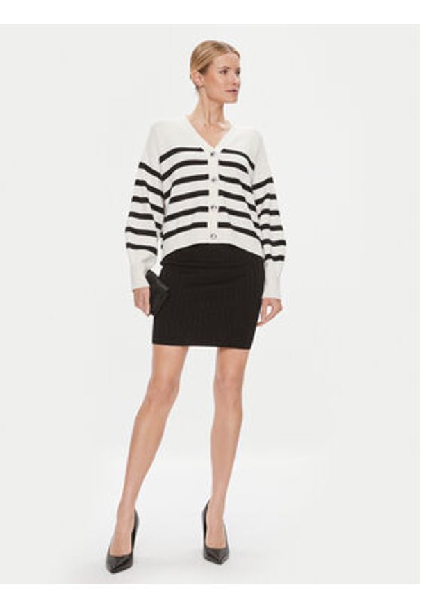 Guess Kardigan W4RR56 Z37L1 Écru Regular Fit. Materiał: bawełna
