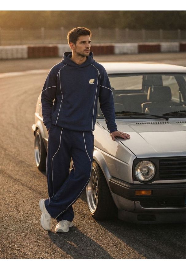 Sinsay - Spodnie wide leg z kontrastową lamówką - szary. Kolor: szary