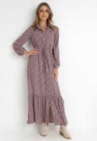 Born2be - Czarno-Czerwona Sukienka Hesolis. Kolor: czarny. Wzór: kwiaty, nadruk, aplikacja. Typ sukienki: koszulowe. Styl: klasyczny. Długość: maxi #3