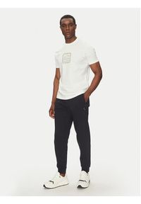 Armani Exchange Spodnie dresowe XM000472 AF13109 UB101 Granatowy Regular Fit. Kolor: niebieski. Materiał: bawełna