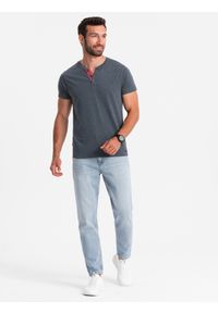 Ombre Clothing - T-shirt męski z rozpinanym okrągłym dekoltem henley – granatowy V5. Okazja: na co dzień. Typ kołnierza: typu henley. Kolor: niebieski. Materiał: poliester, bawełna. Styl: casual #2
