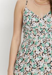 Born2be - Miętowa Sukienka Idaphishae. Kolor: miętowy. Materiał: tkanina, bawełna. Długość rękawa: na ramiączkach. Sezon: lato. Typ sukienki: kopertowe. Długość: maxi #4