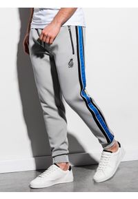 Ombre Clothing - Spodnie męskie dresowe joggery P854 - szare - XXL. Kolor: szary. Materiał: dresówka. Wzór: haft, kolorowy. Styl: retro #1