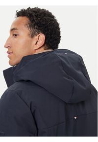 TOMMY HILFIGER - Tommy Hilfiger Płaszcz przejściowy MW0MW41362 Granatowy Regular Fit. Kolor: niebieski. Materiał: syntetyk