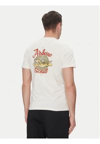 SCHOTT N.Y.C. T-Shirt Tsstuarts Biały Standard Fit. Kolor: biały. Materiał: bawełna