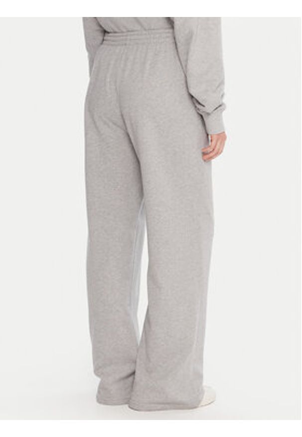 TOMMY HILFIGER - Tommy Hilfiger Spodnie dresowe UW0UW06081 Szary Wide Leg. Kolor: szary. Materiał: bawełna
