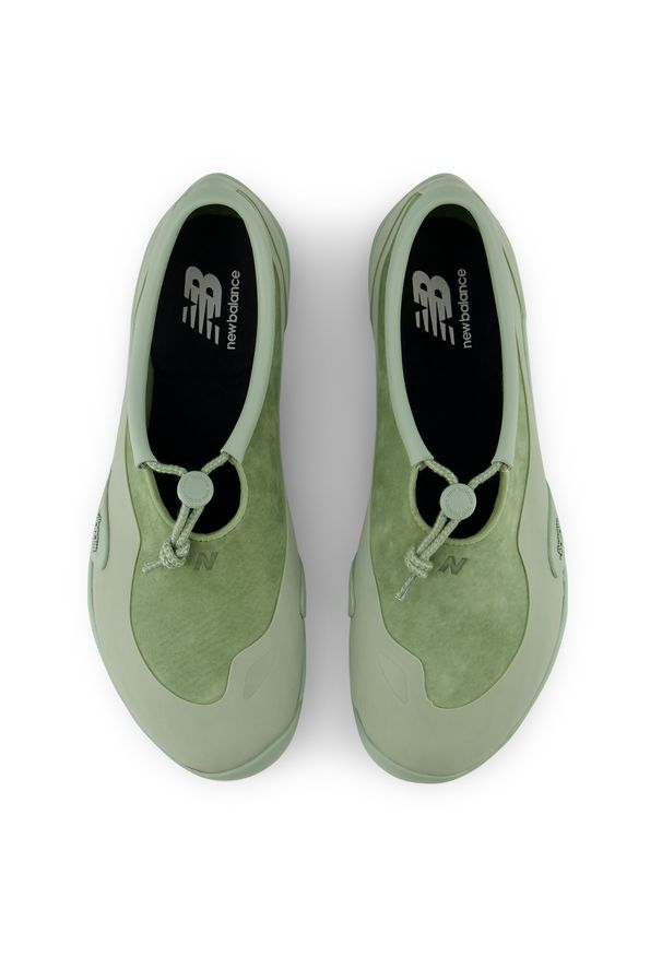 Buty unisex New Balance Minimus MT10T2PJ – zielone. Zapięcie: bez zapięcia. Kolor: zielony. Materiał: materiał, syntetyk, guma, zamsz. Szerokość cholewki: normalna