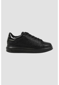 Karl Lagerfeld - KARL LAGERFELD Czarne sneakersy męskie z monogramem KAPRI Emboss, Rozmiar 44. Okazja: na co dzień. Kolor: czarny. Materiał: skóra. Szerokość cholewki: normalna #1