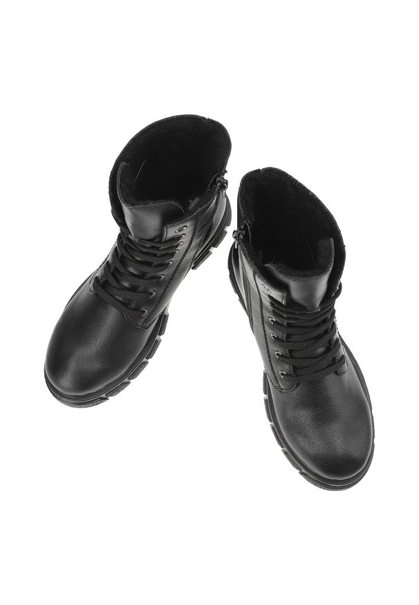 Czarne Botki Rieker Wygodne Ocieplane Workery Damskie. Okazja: na co dzień, na spacer. Zapięcie: sznurówki. Kolor: czarny. Materiał: skóra. Styl: casual, elegancki, klasyczny