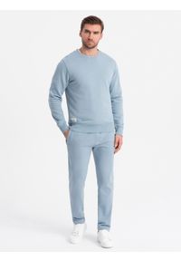 Ombre Clothing - Komplet dresowy męski bluza + spodnie – błękitny V7 Z78 - XXL. Okazja: na co dzień. Kolor: niebieski. Materiał: dresówka. Wzór: jednolity, aplikacja. Styl: klasyczny, casual #6