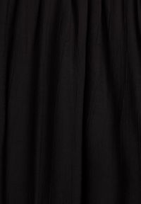 Born2be - Czarne Baloniaste Spodnie z Wysokim Stanem w Stylu Casual Lilanya. Okazja: na co dzień. Stan: podwyższony. Kolor: czarny. Długość: krótkie. Sezon: wiosna, lato. Styl: casual #7